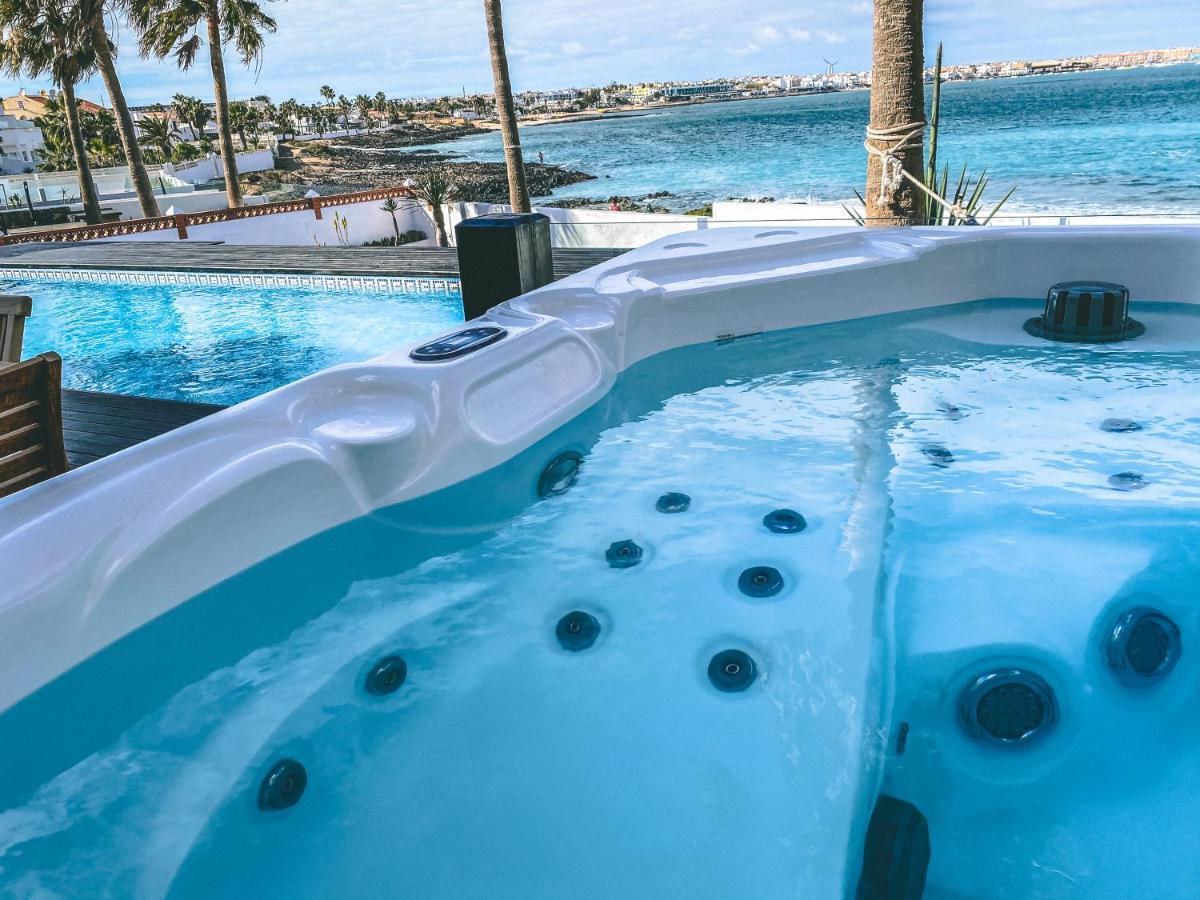 Villa Beach Front