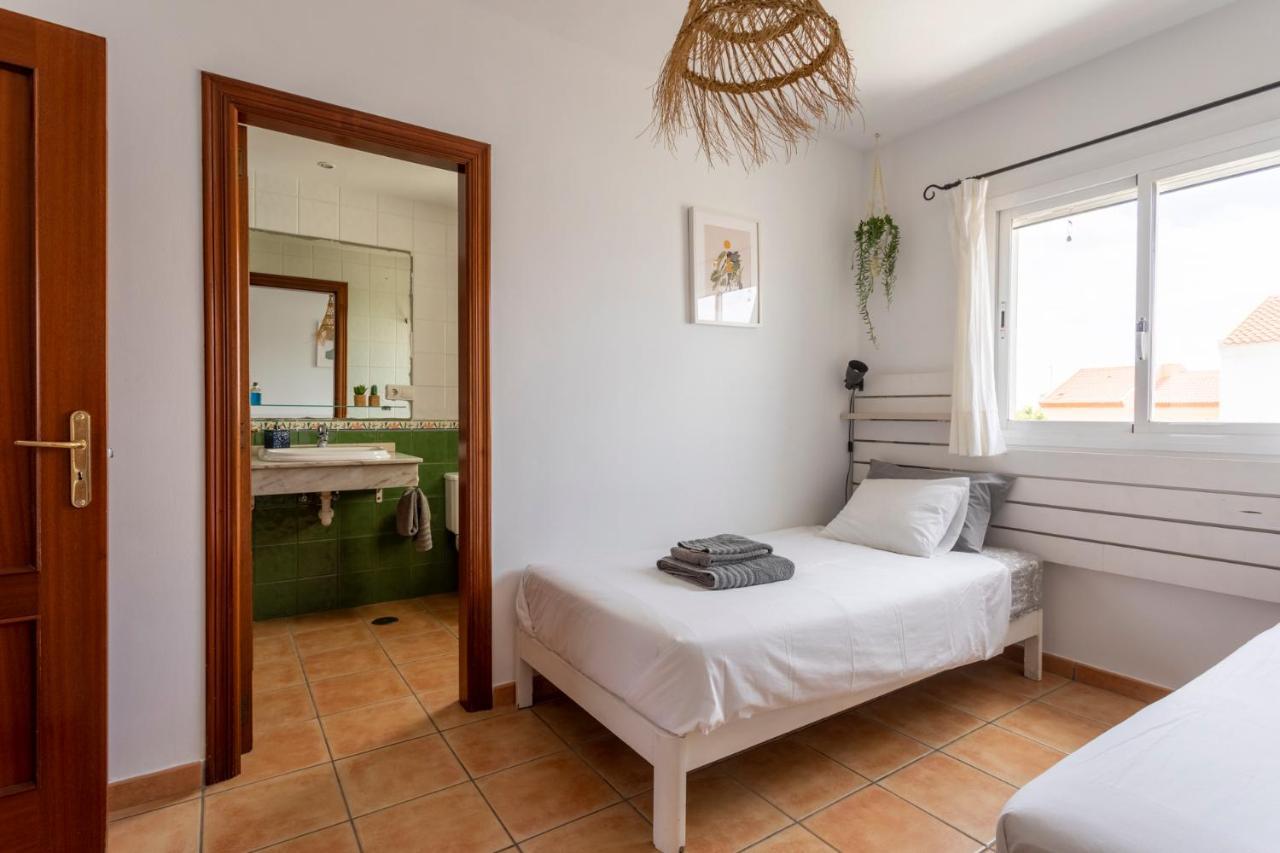 Double or Twin Room Private Bathroom