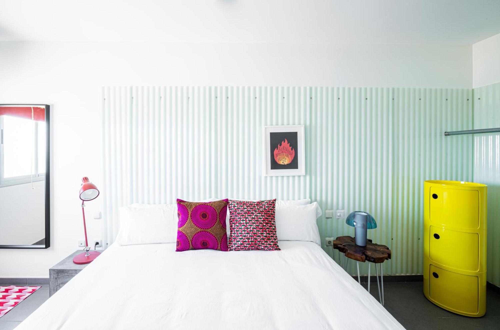 Two Bedroom Apartment with Rooftop Terrace