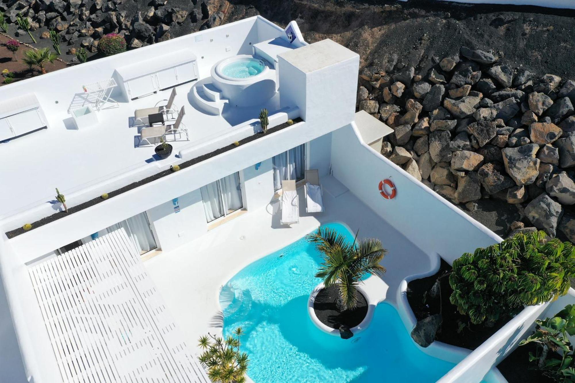 Deluxe Villa Private Pool