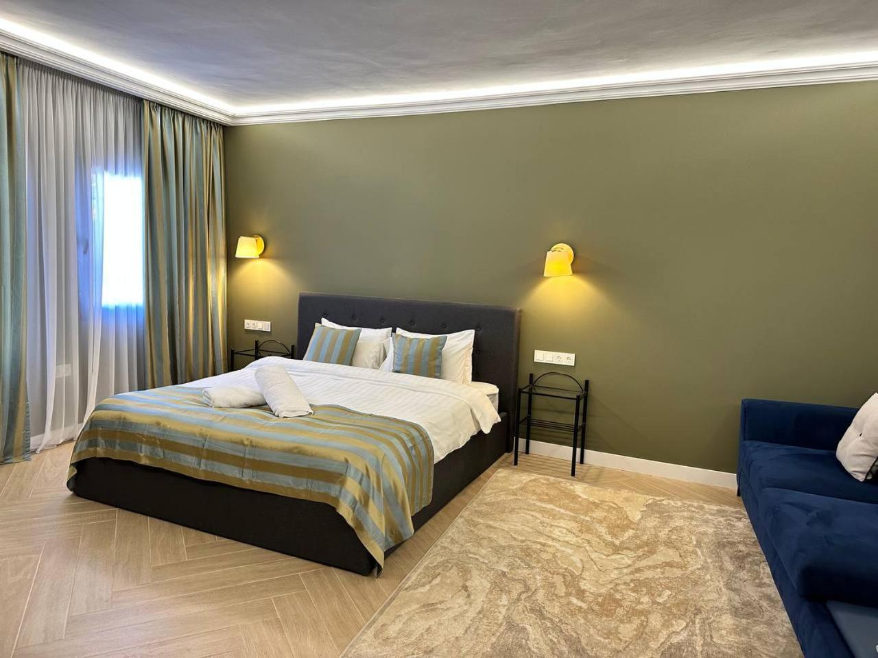 Deluxe Junior Suite