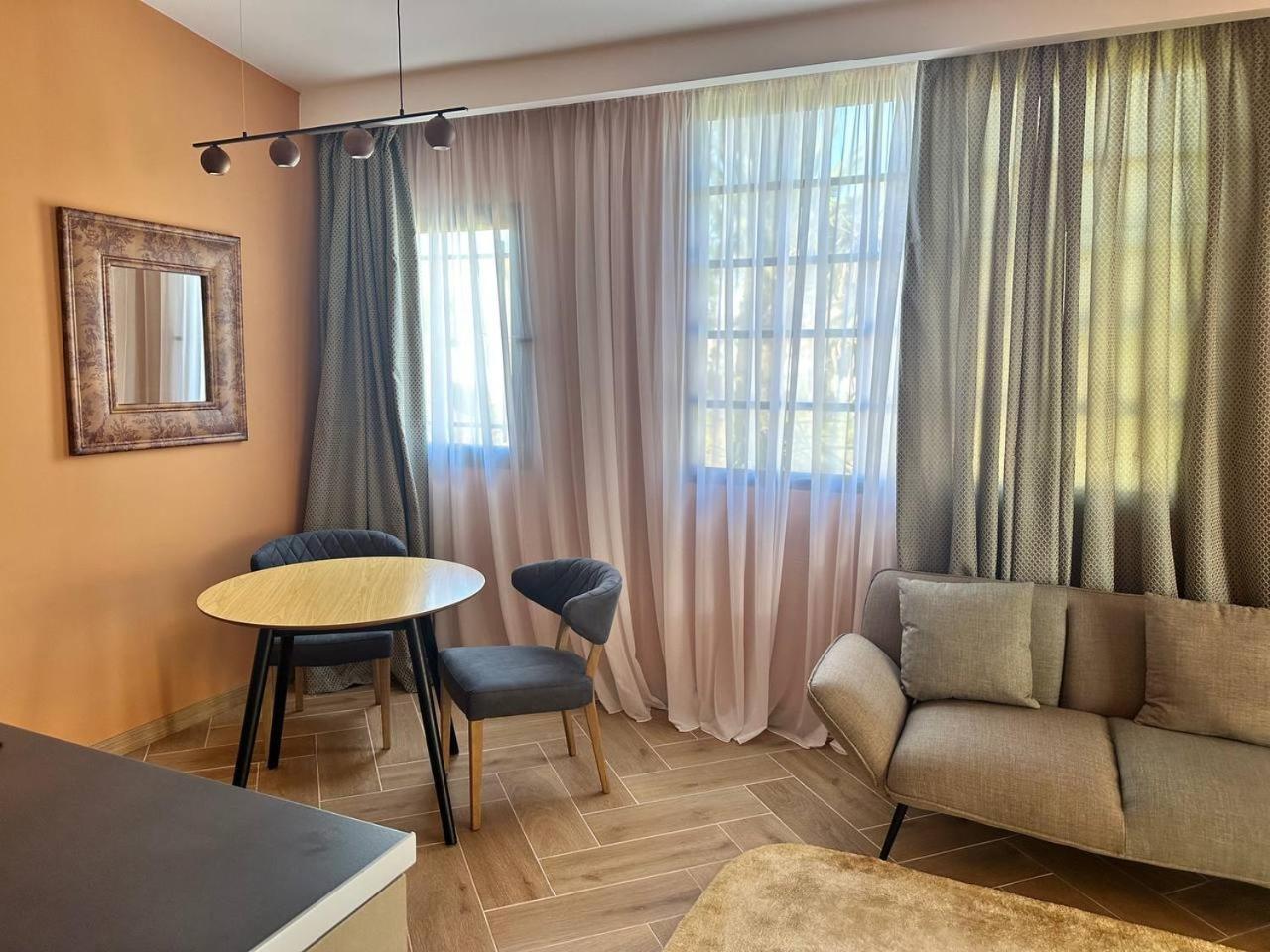 Deluxe Junior Suite