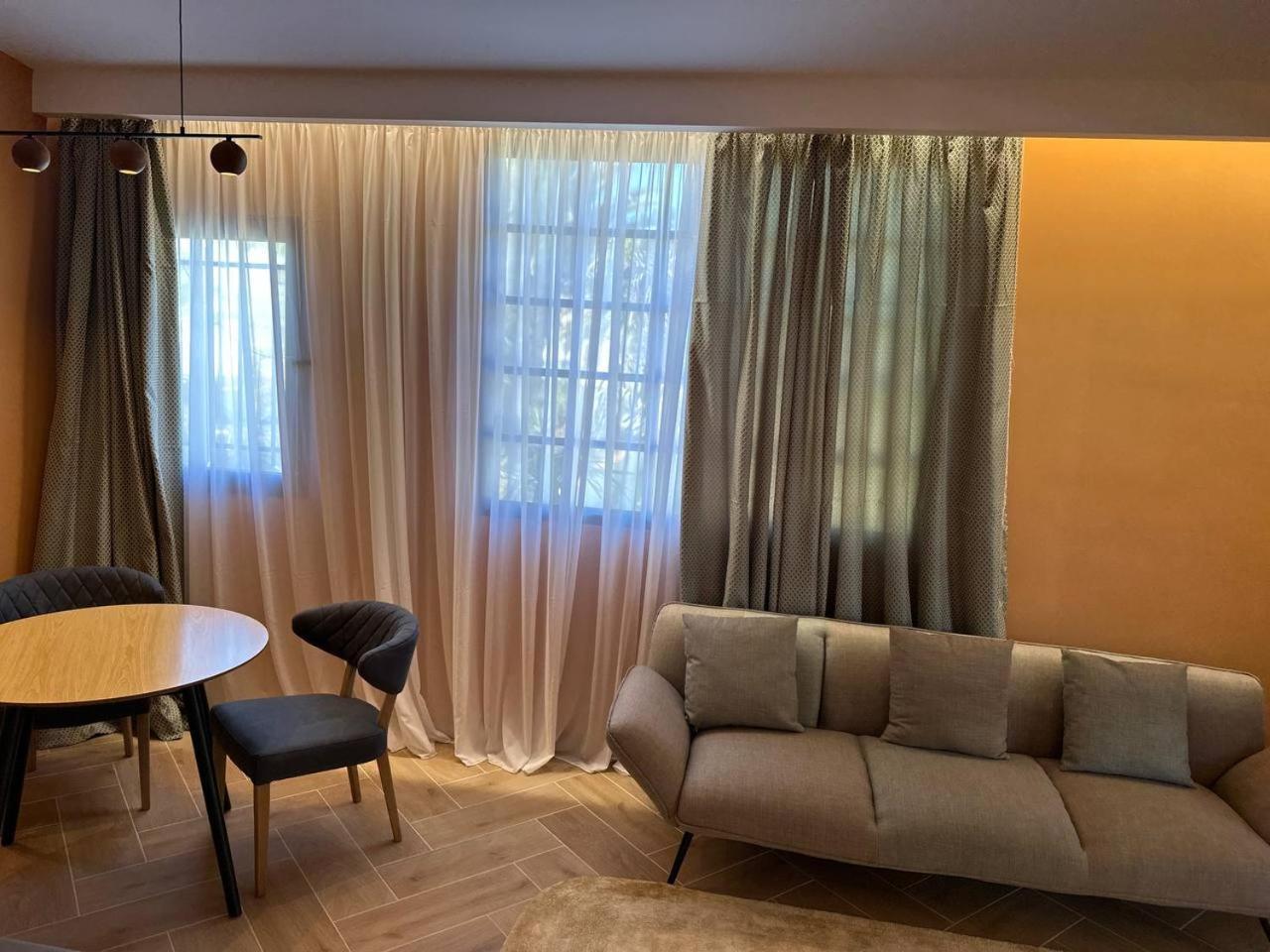Deluxe Junior Suite