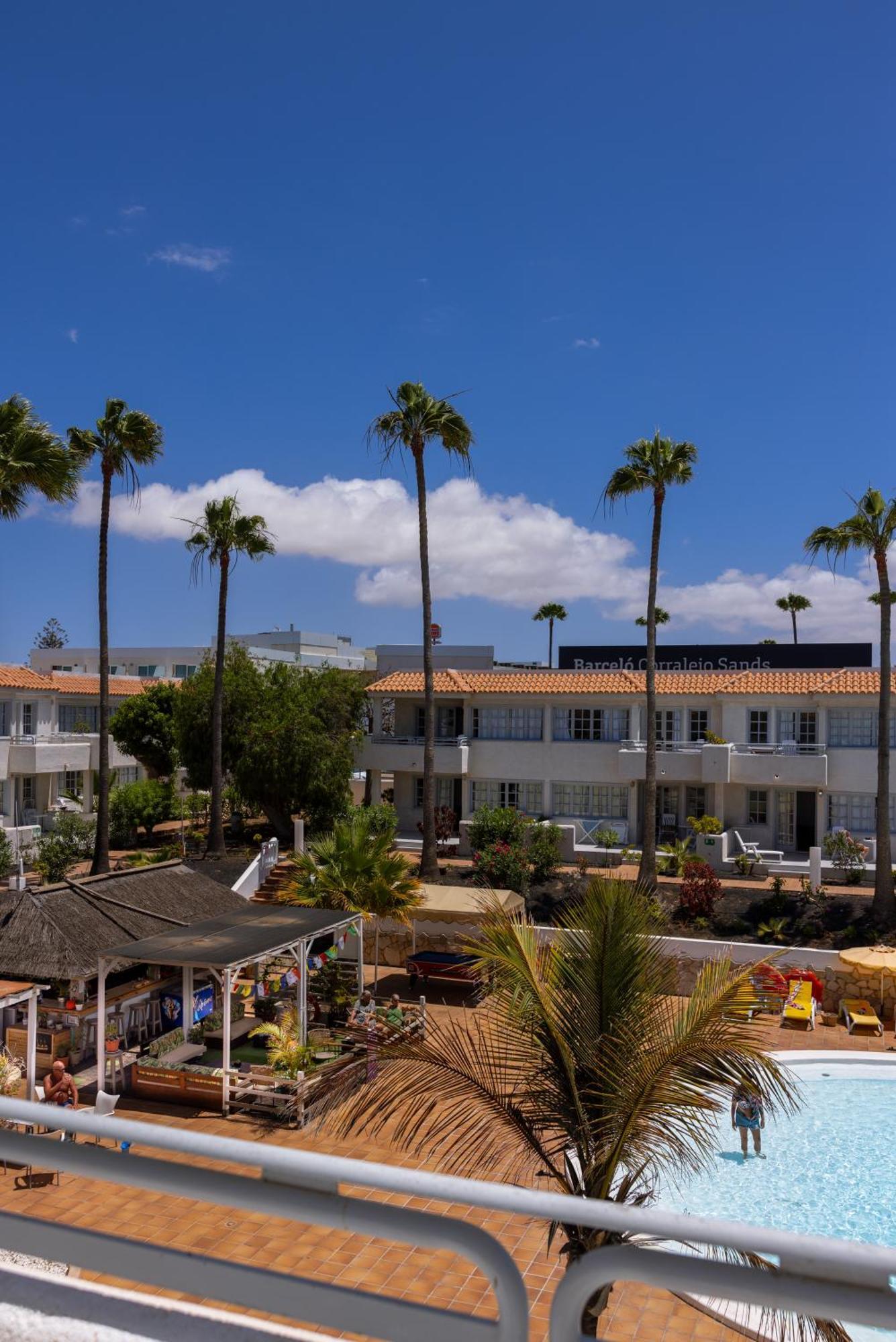 Eco-Friendly One-Bedroom Apartment Double Or Twin - No Cleaning Service,1742684087:JPEG