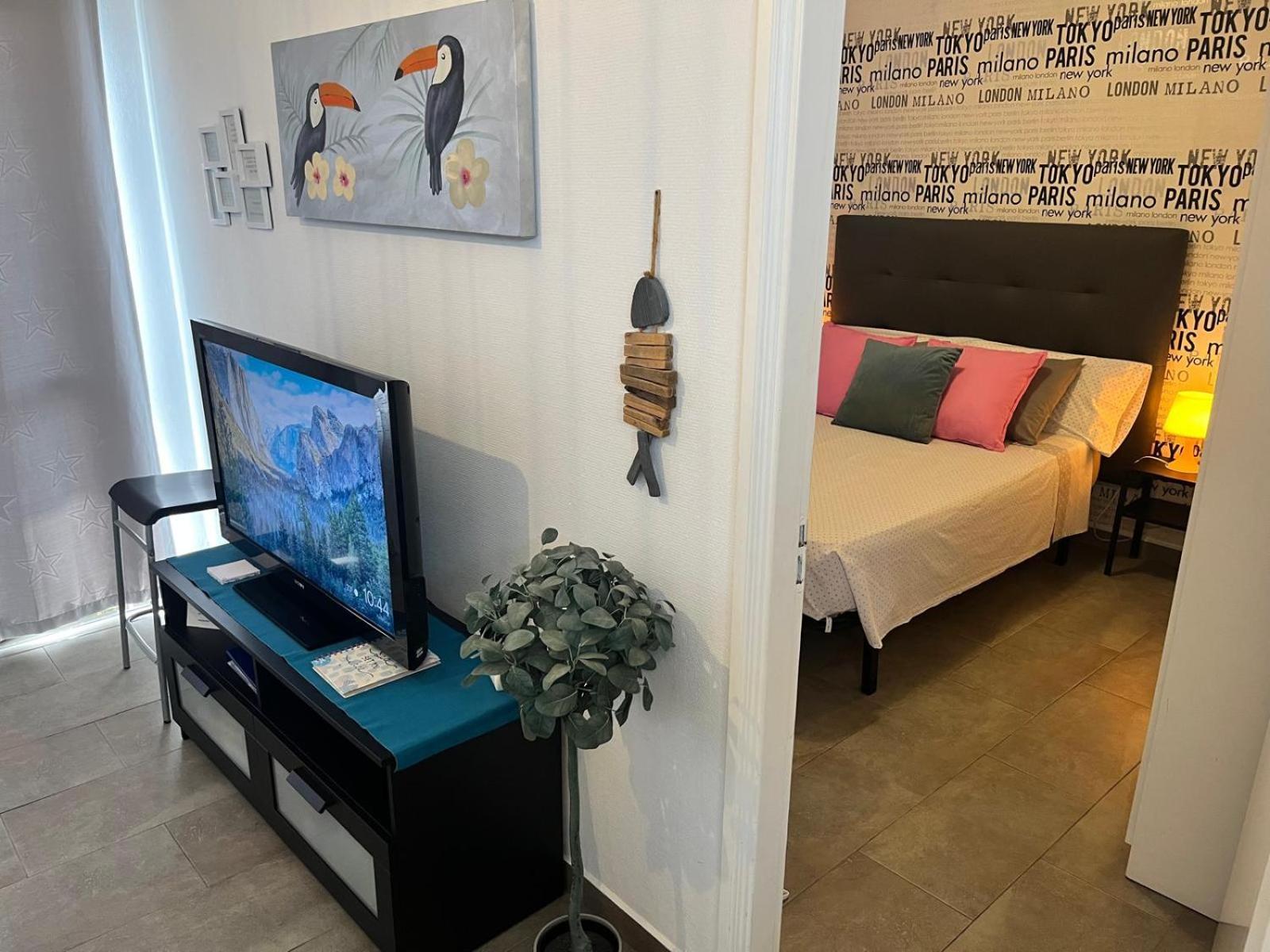 One-Bedroom Apartment