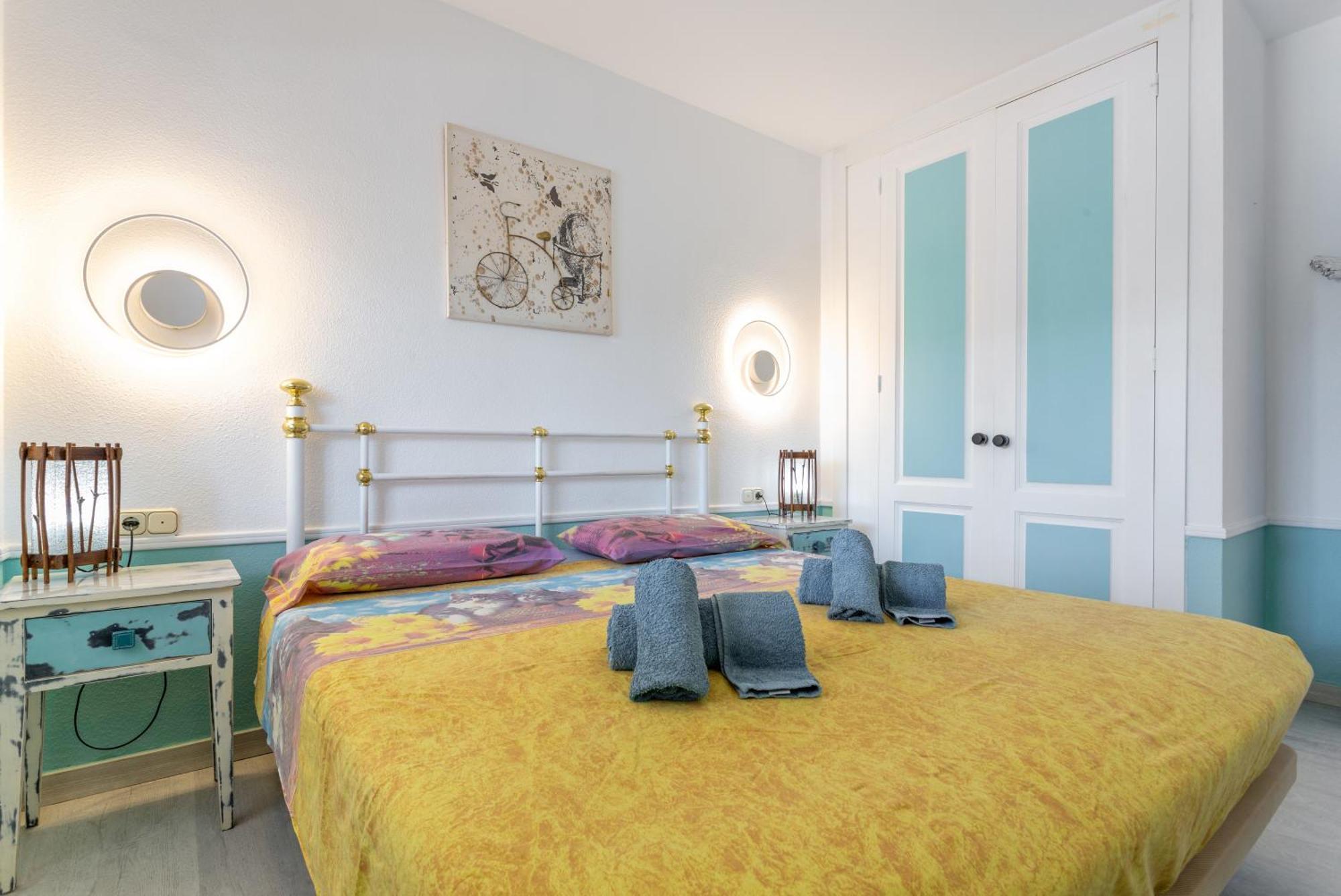 One-Bedroom Apartment Garden View