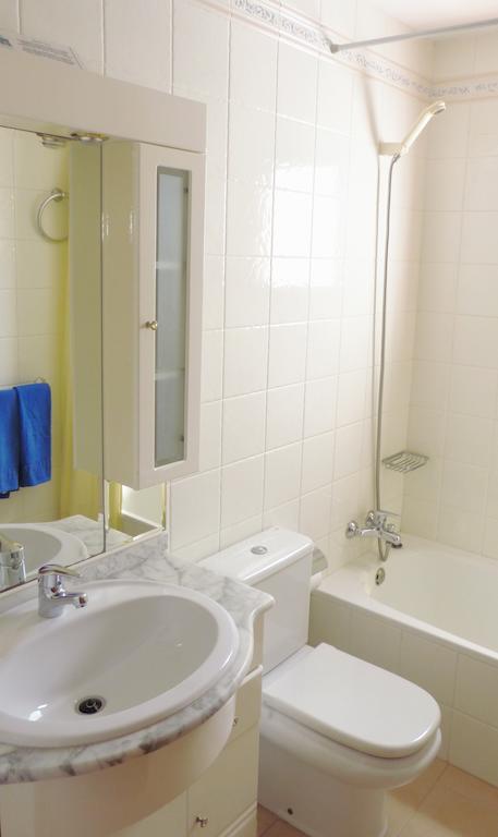 Two-Bedroom Apartment,58969645:JPEG