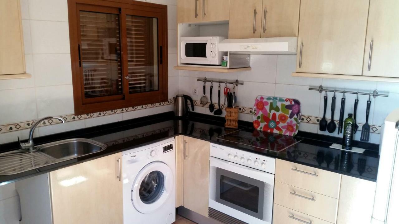 Two-Bedroom House,857825108:JPEG