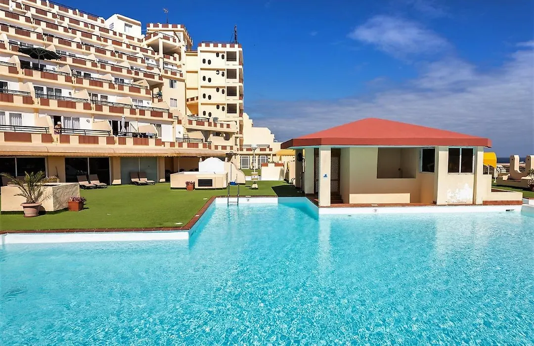 Apartments Palm Garden-1
