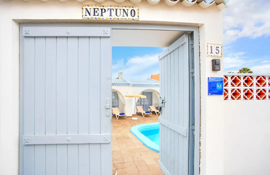 Neptuno Bungalows - Adults Only-1