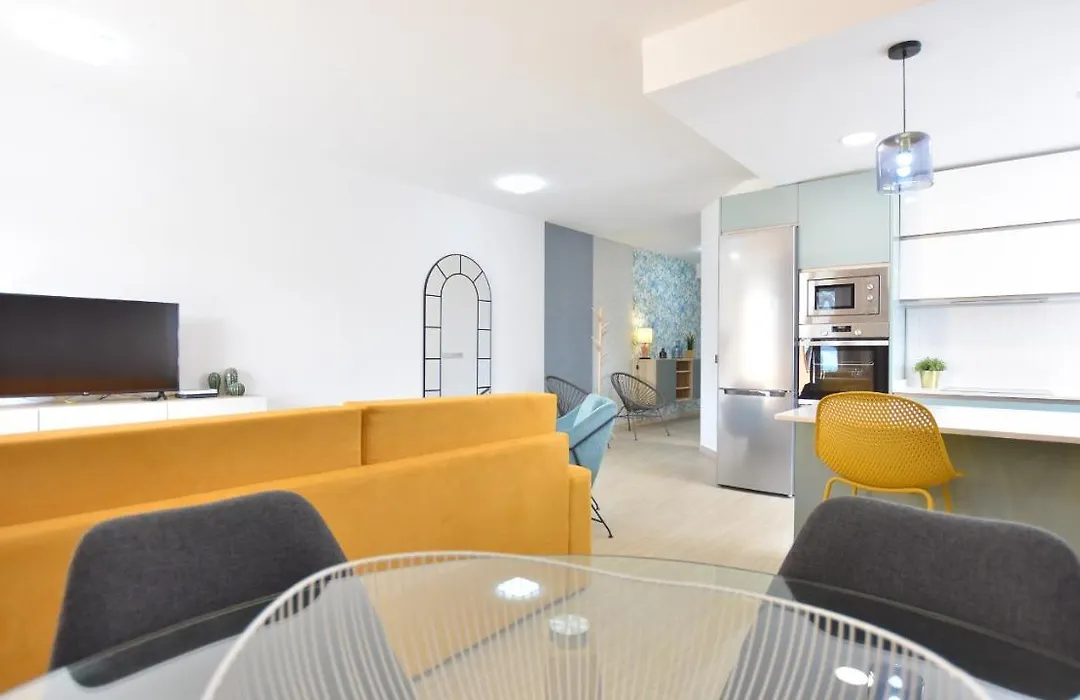 Book Jet - Dream Views Apartment-1