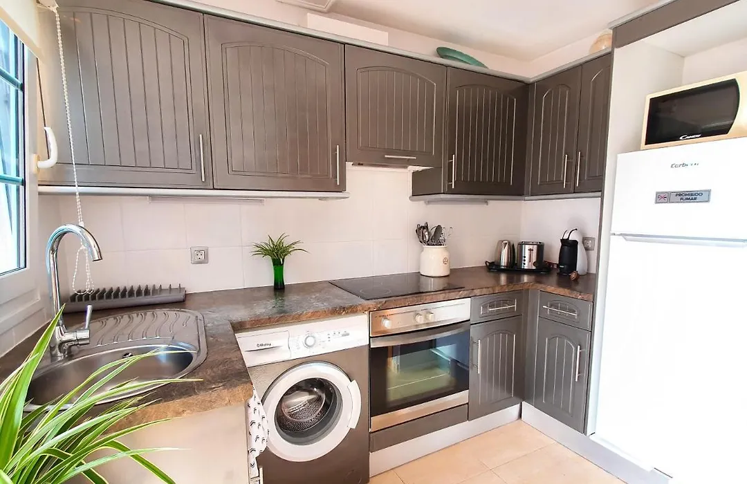 Deluxe Home From Home In Caleta De Fuste-1