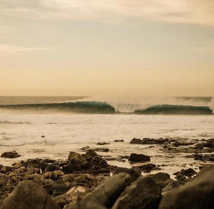 Long Beach Surf House-1