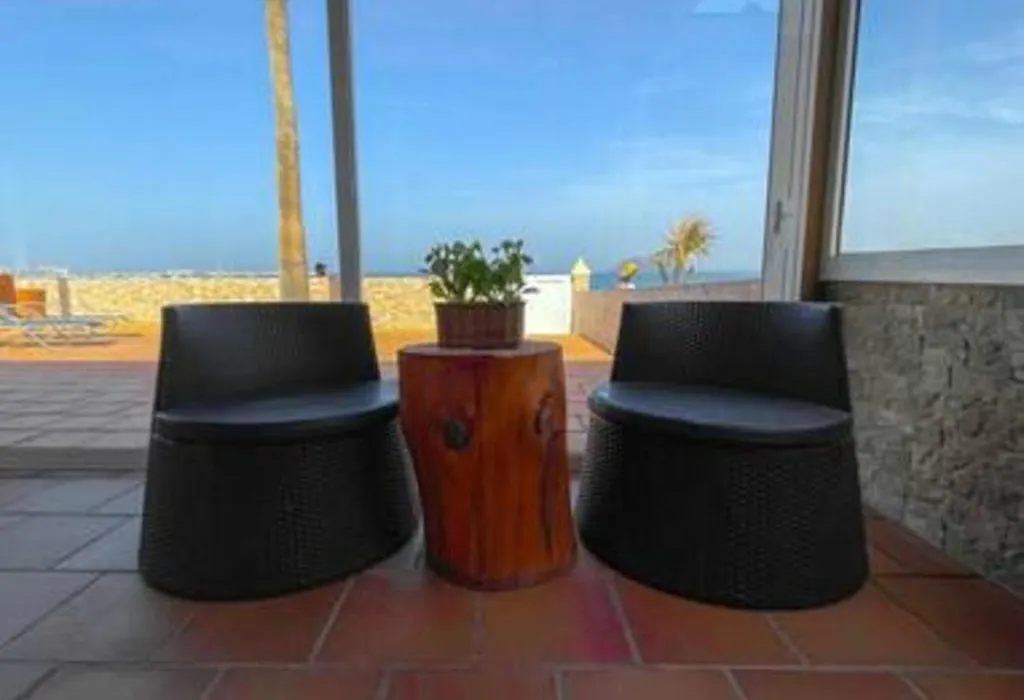 Beachfront Villa San Antonio With Private Heated Pool Bbq In The Heart Of Corralejo By Amazzzing Travel-1