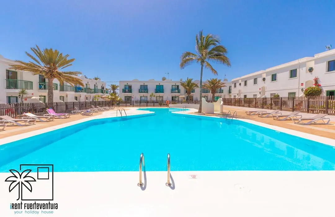 Butterfly Pool View & Wifi By Irent Fuerteventura-1