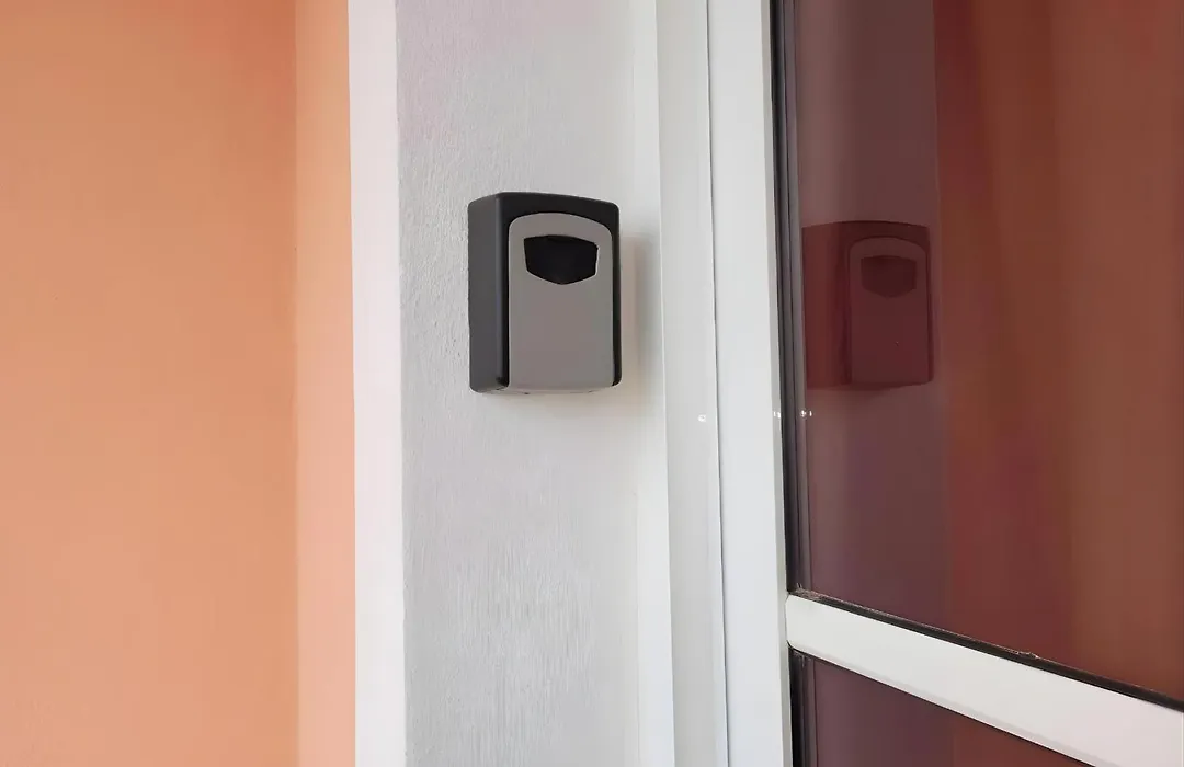 Apartamento funcional en residencial con piscina en inmejorable ubicación en centro de la isla-1