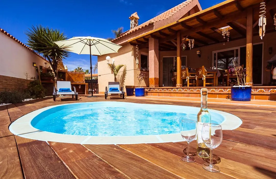 Villa Hibiscus Centrum Corralejo Beach Private Pool Family-1