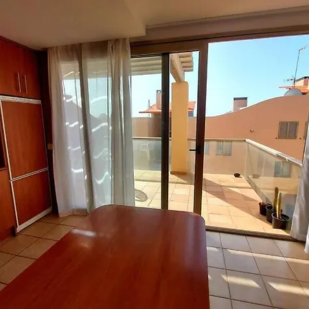 Amplio Apartamento En La Playa Del Esquinzo-3