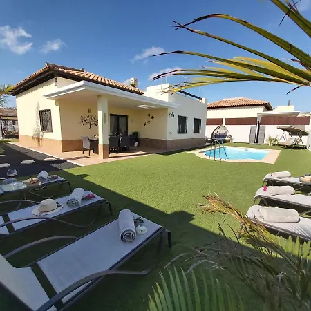 Villa Thais, private heated pool, ideal for your holidays in Caleta de Fuste-3