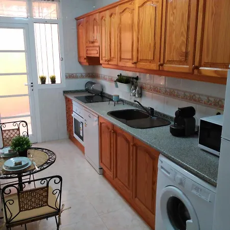 Confortable, Bright, Well Located Apartment-3