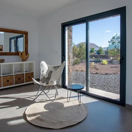 North Shore Villas, Villa Makai, Heated & Shared Pool-2