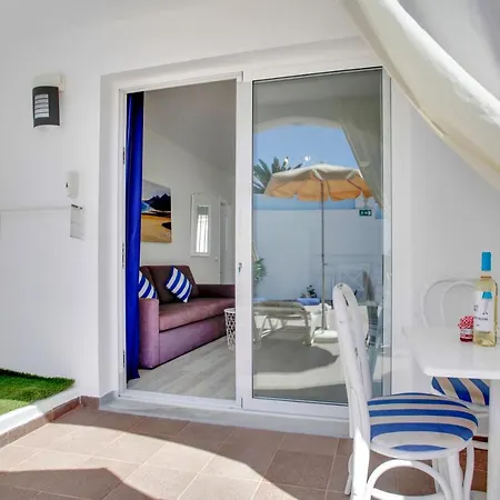 Neptuno Bungalows - Adults Only-3