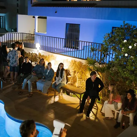 Coco Surfhouse - Coworking Coliving-2