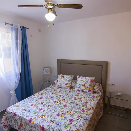 Anju Villas Los Delfines Bravo'S Apartments-3