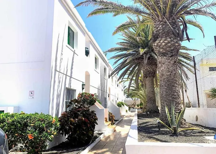 Pet friendly Aurora Corralejo Irent Fuerteventura Apartment