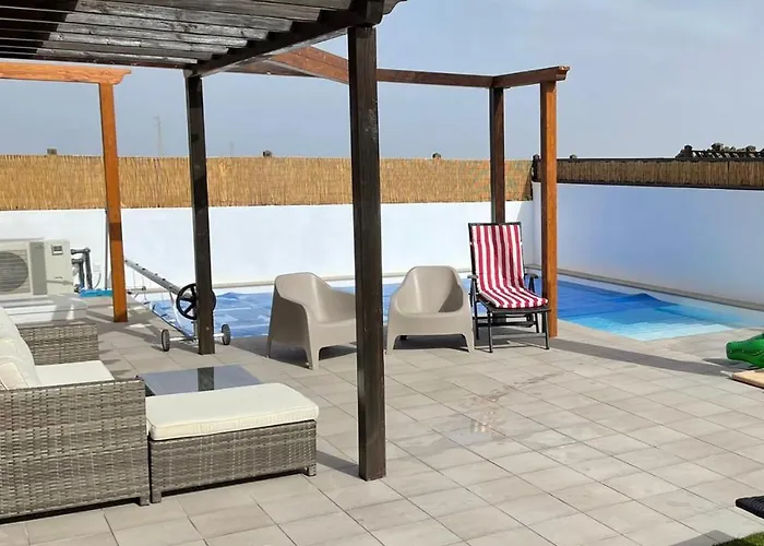 Villa Marie Agradable Y Tranquila Maison Con Piscina Corralejo with Pool