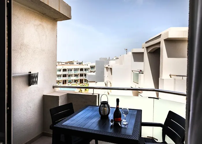 Pet friendly Sunshine Corralejo Sun Apartment