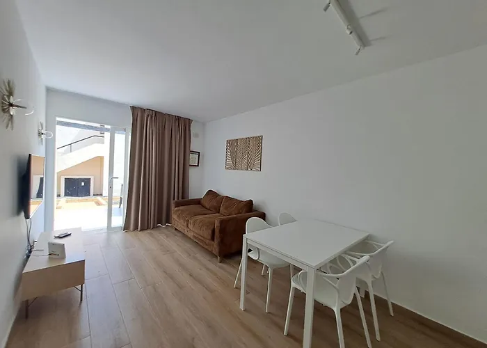 Homeforguest Apartamento 13 Con Terraza Y Piscina En Corralejo